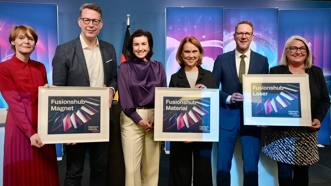 Germany_launches_three_hubs.jpg Germany_launches_three_hubs.jpg