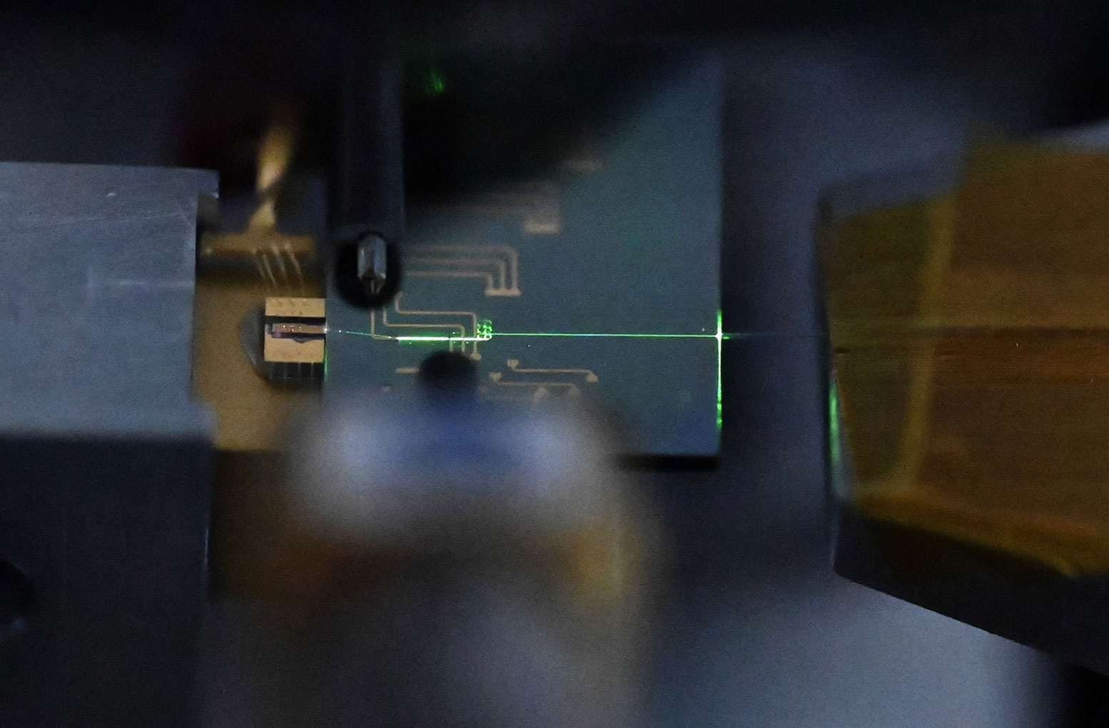 Nanophotonic mode-locked laser