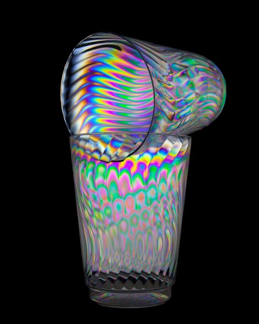 Photoelasticity of Cups